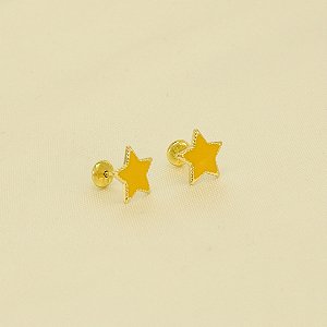 Brinco de Estrela Resinado e Banhado a Ouro 18k