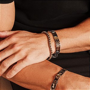 Pulseira com Elos Quadrados em Aço Inox