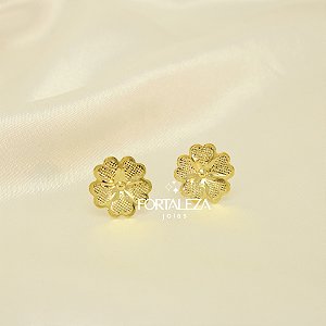 Brinco de Flor Texturizada Banhado a Ouro 18k