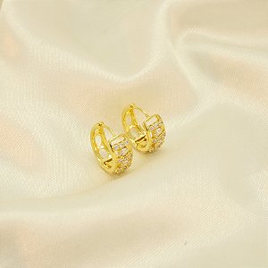 Brinco Argola Cravejado e Vazado Banhado a Ouro 18k