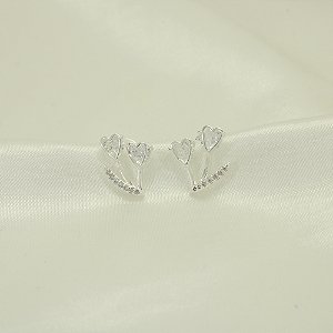 Brinco Corações com Zircônia Banhado a Prata 925
