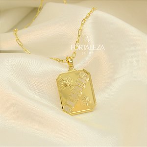 Colar com Pingente Escrito Jesus Banhado a Ouro 18k