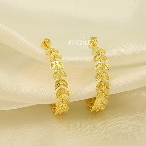 Brinco Argola com Design de Folhas Banhado a Ouro 18k