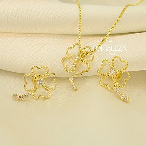 Conjunto de Trevo com Detalhe em Zircônia Banhado a Ouro 18k