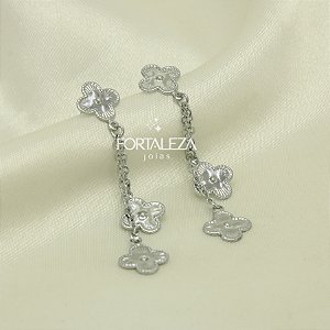 Brinco com Trevos Banhado a Ouro Branco