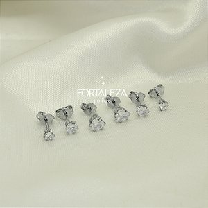 Brinco em Trio de Coração com Zircônia Banhado a Ouro Branco