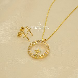 Conjunto de Cruz Cravejado em Zircônia Banhado a Ouro 18k