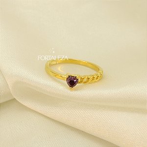 Anel com Detalhe de Coração e Trança Banhado a Ouro 18k