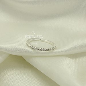 Anel Aparador Cravejado em Zircônia Banhado a Prata 925