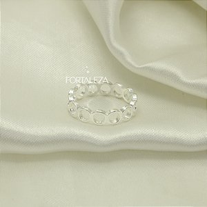 Anel com Design de Elos Vazados Banhado a Prata 925