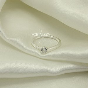 Anel Solitário com Zircônia Cristal Banhado a Prata 925
