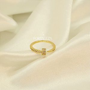 Anel com Design de Prego Cravejado e Banhado a Ouro 18k
