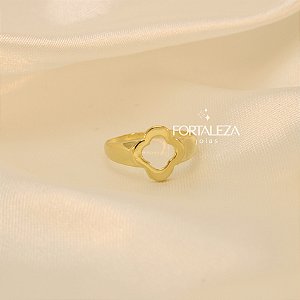 Anel de Trevo Vazado Banhado a Ouro 18k