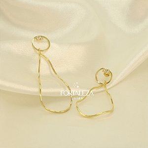 Brinco Vazado com Detalhe de Zircônia Banhado a Ouro 18k