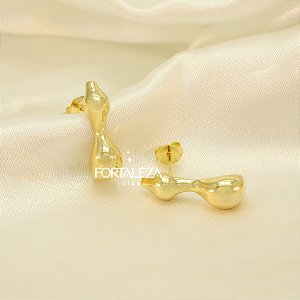 Brinco com Design Orgânico Banhado a Ouro 18k