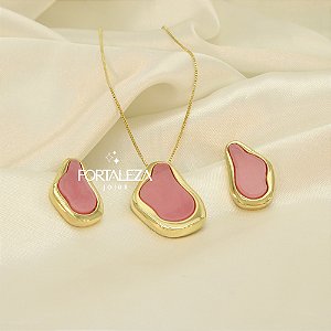 Conjunto Orgânico Resinado Banhado a Ouro 18k