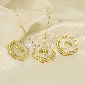 Conjunto Orgânico Resinado Banhado a Ouro 18k
