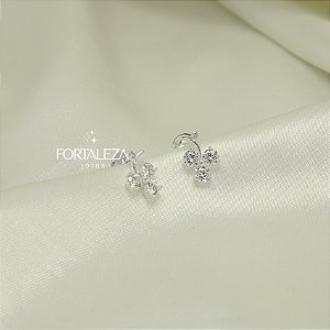 Brinco Cacho de Uva com Zircônia Cristal Banhado a Prata 925