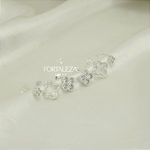 Brinco em Trio com Trevo Cravejado e Banhado a Prata 925