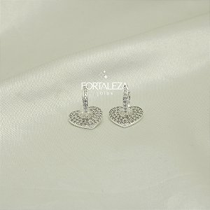 Brinco Argola de Coração Cravejado Banhado a Prata 925