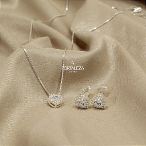 Conjunto de Coração Cravejado com Zircônia em Prata 925