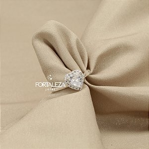 Anel de Coração com Zircônia Cristal Banhado a Prata