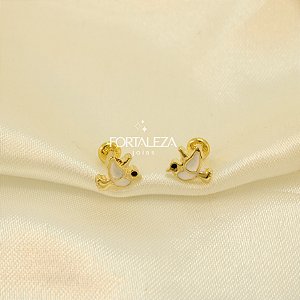 Brinco Pássaro Resinado e Banhado a Ouro 18k