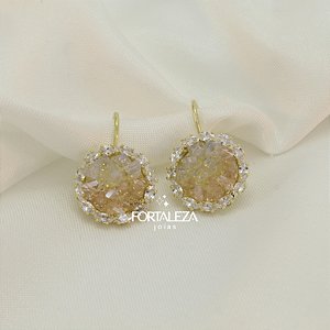 Brinco Cravejado em Zircônia e Cristais Banhado a Ouro 18k