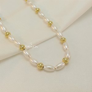 Gargantilha de Pérolas Ovais com Bolinhas Banhado a Ouro 18k