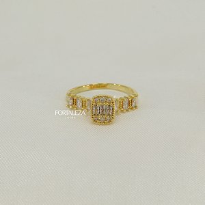 Anel Cravejado em Zircônia Baguete Banhado a Ouro 18k