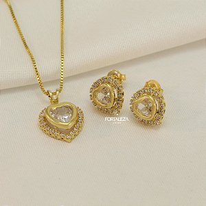 Conjunto Coração com Detalhe de Zircônia Banhado a Ouro 18k