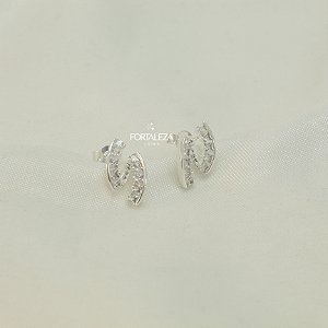 Brinco Cravejado em S Banhado a  Prata