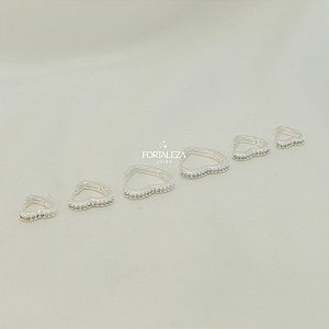 Brinco Argola em Trio de Coração Cravejada Banhado a Prata