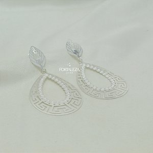 Brinco Gota Vazada Estilo Renda Banhado a Prata