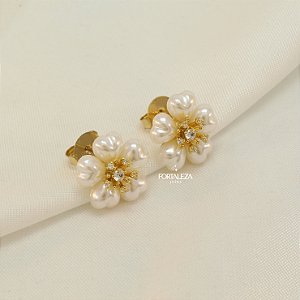 Brinco de Pétala Coração Banhado a Ouro 18k