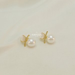 Brinco com Design Geométrico Sofisticado Banhado a Ouro 18k