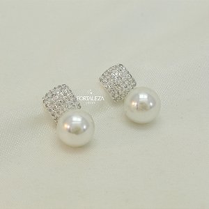 Brinco Pavê com Pérola Pendente Banhado a Prata