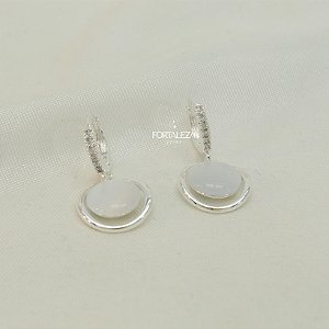 Brinco Argola Cravejada com Pingente Pedra Lua Banhado a Prata