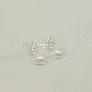 Brinco de Coração Madrepérola Banhado a Prata