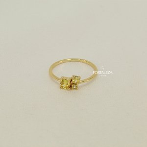 Anel de Três Pedras com Zircônia Safira Amarela Banhado a Ouro 18k