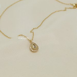 Gargantilha com Zircônia Esfena Verde Floresta Banhado a Ouro 18k
