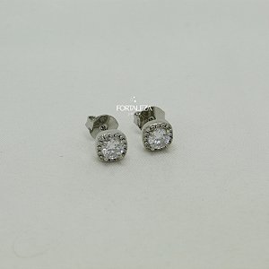 Brinco Delicado Cravejado com Zircônia Cristal Banhado a Ouro Branco