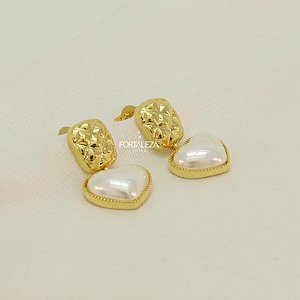 Brinco com Pingente de Coração Banhado a Ouro 18k