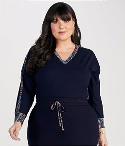 Blusa Malha Denim Plus Size Detalhes Nas Mangas Decote V Azul Escuro - Titanium Jeans