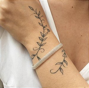 PULSEIRA COM DETALHES VAZADO