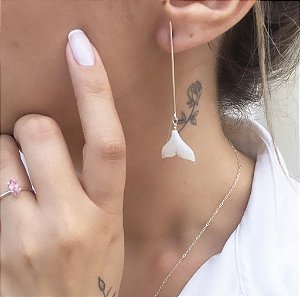 BRINCO SEREIA MADREPÉROLA