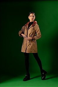 Trench Coat caqui  com estampa aquarelas