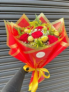 Buque 6 rosas Gold