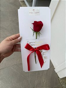 Rosa no cartão simples