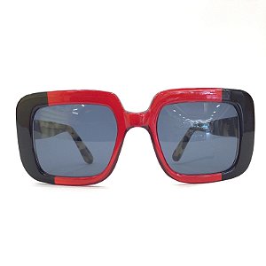 Óculos de Sol Feminino Paris Quadrado Preto com Vermelho